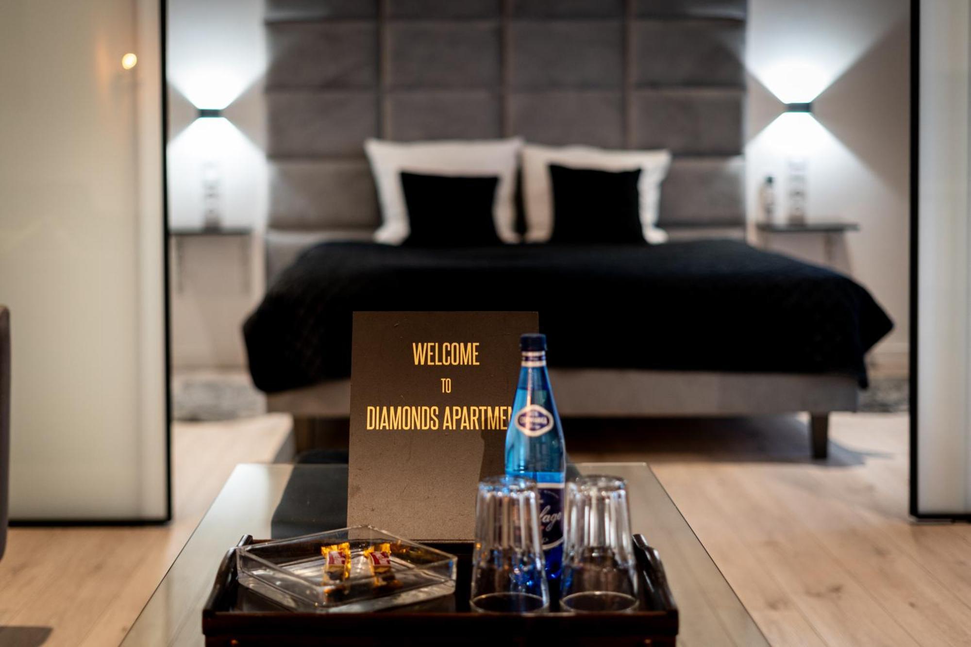 Diamonds Apartment Krasków Eksteriør bilde